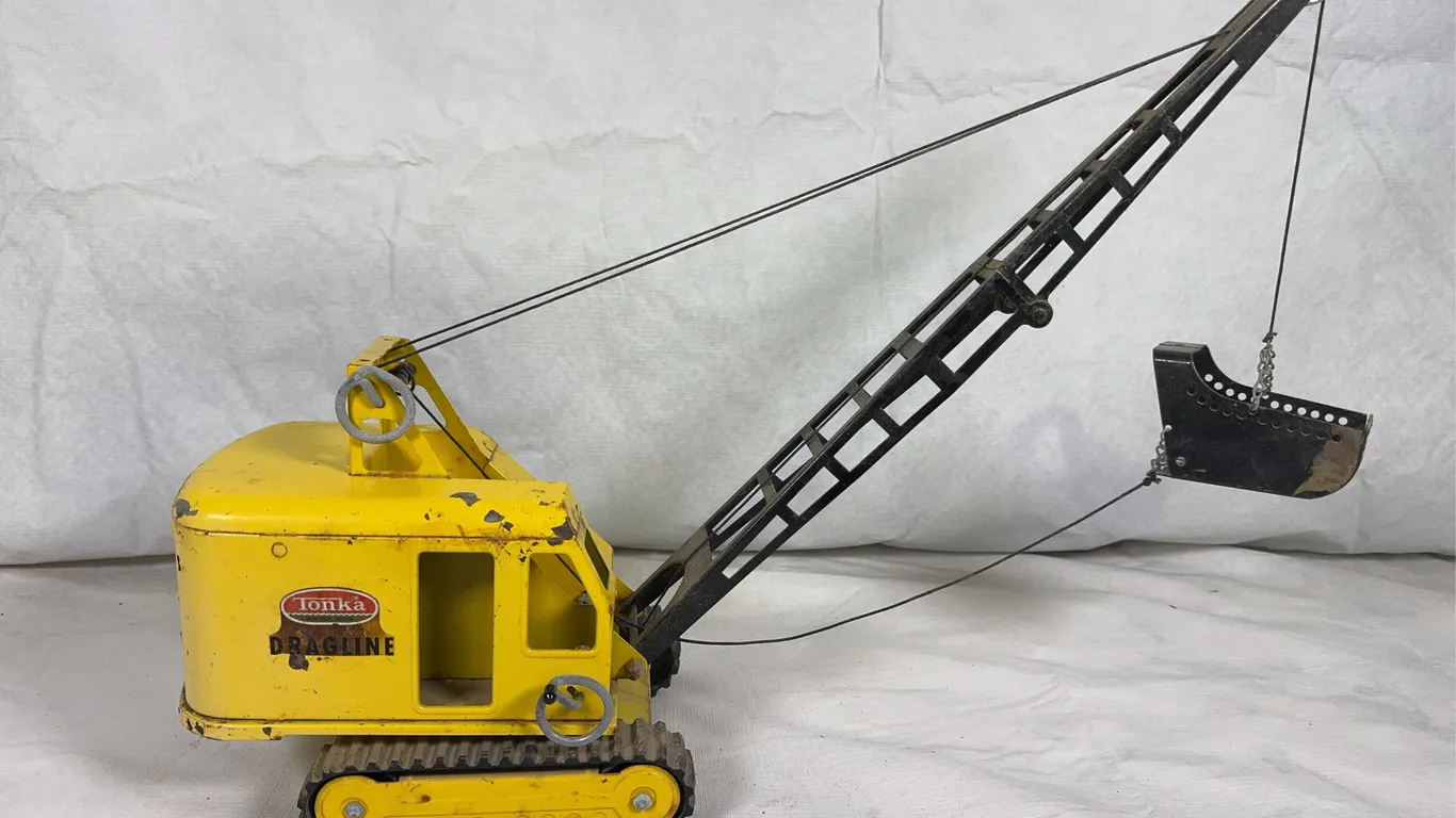 1962 Tonka Pressed Steel Dragline