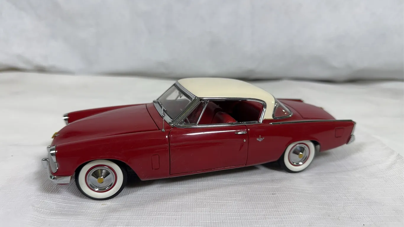 Danbury Mint 1953 Studebaker Commander