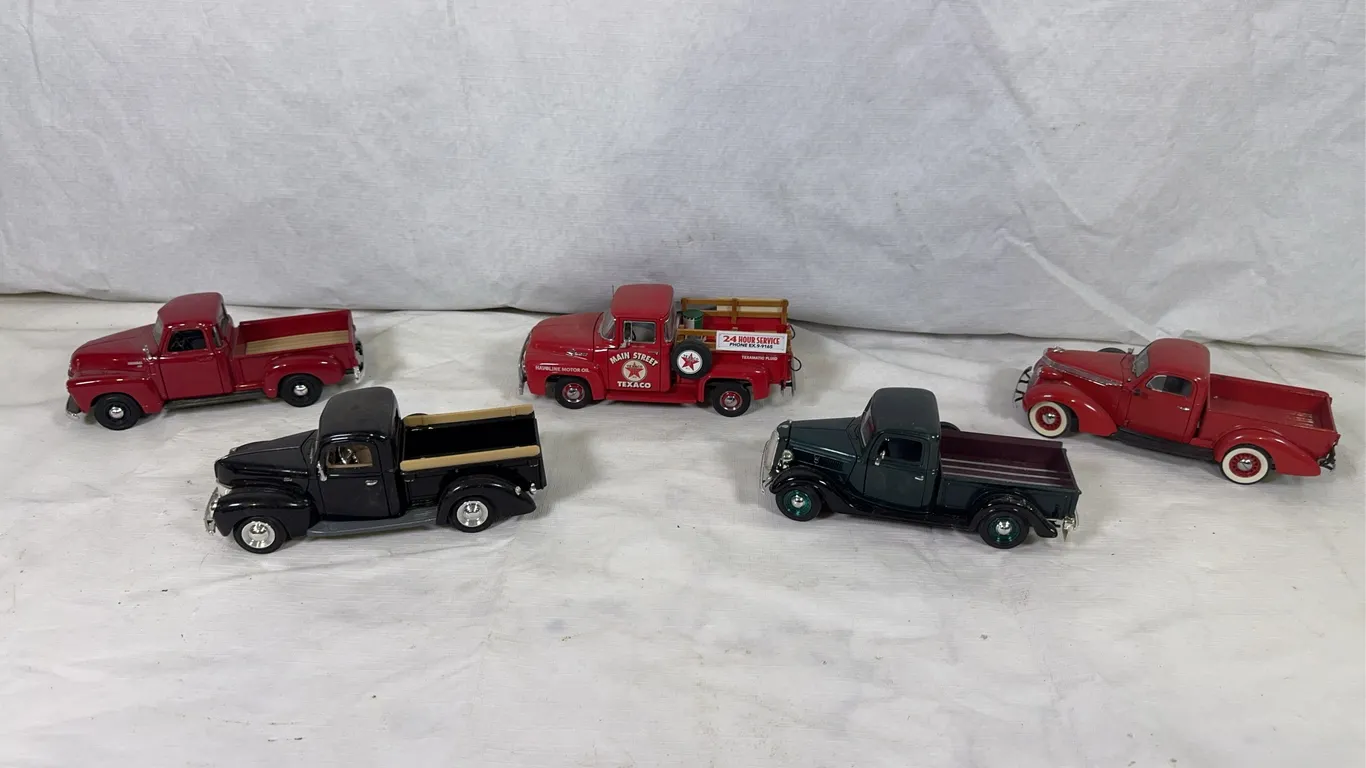 Die Cast Model Pickups