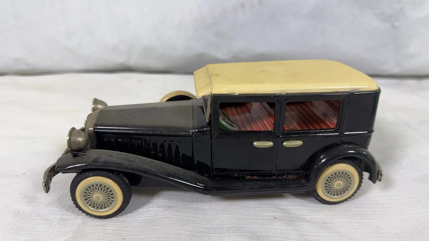 Tin Litho 1929 Model Car