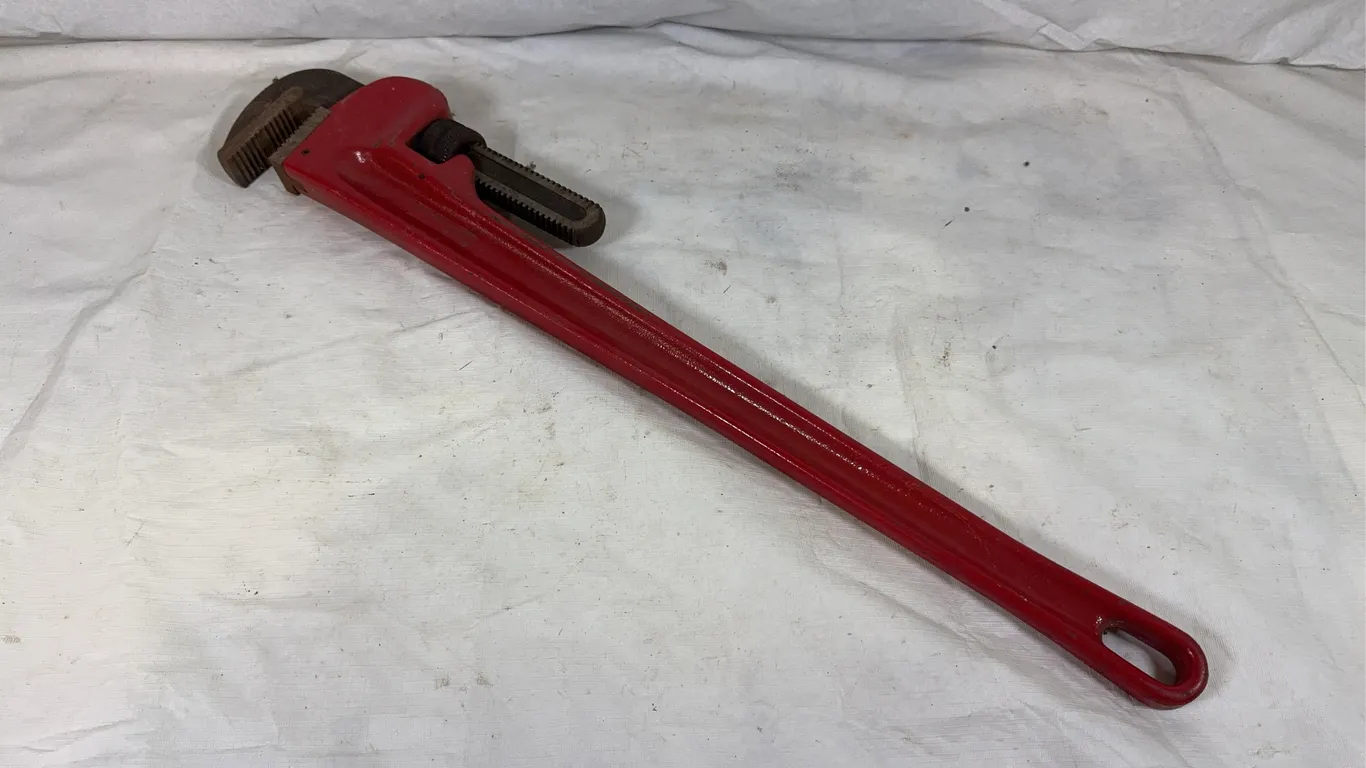 Pipe Wrench