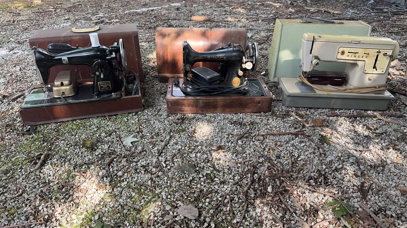 VTG Sewing Machines