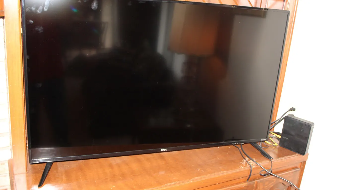 Onn Flat Screen TV