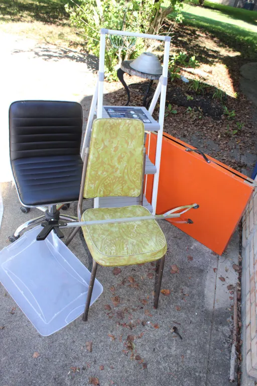 Chairs & Utility Supplies