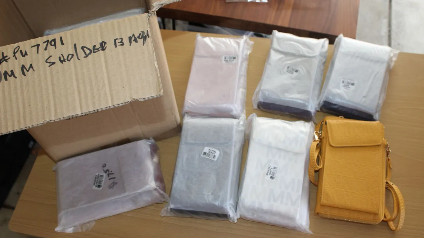 Shoulder Bags