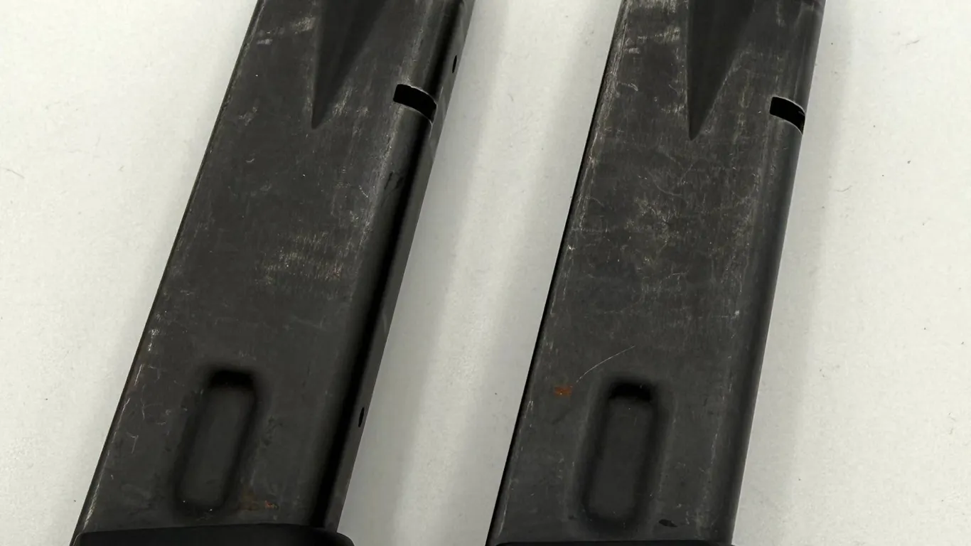 2x Sig Sauer .40 S&W 13-Round Magazines