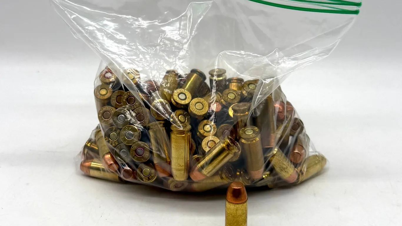 100 Rounds - Winchester .40 S&W Ammo