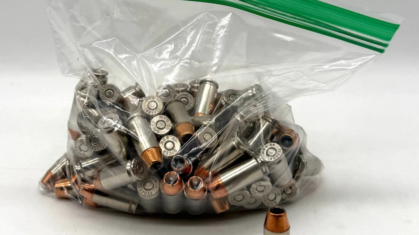 100 Rounds - Federal .40 S&W Ammo