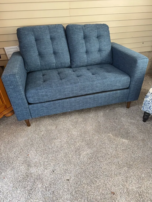 Blue Tufted Upholstered Loveseat