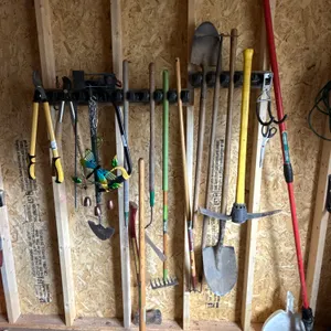 Long Handle Yard Tool