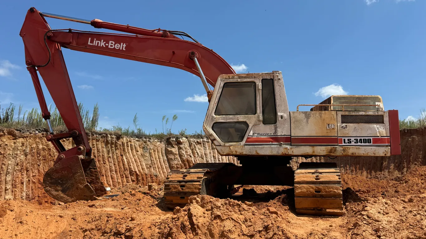 LINK-BELT LS-3400 HYDRAULIC EXCAVATOR