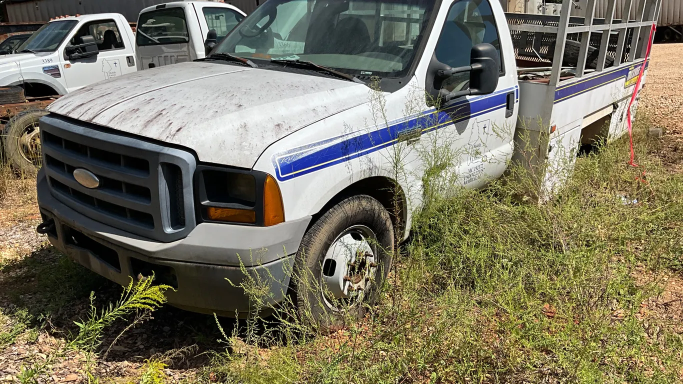 2006 FORD F-350 XL SD S UTILITY TRUCK VIN: 1FDWF36P46EA66637