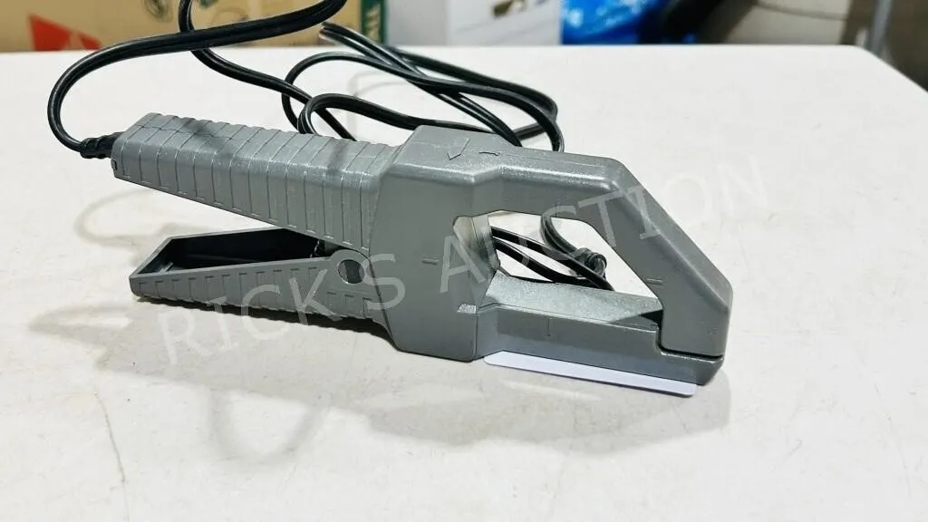 Fluke 80i - 400 A/C probe