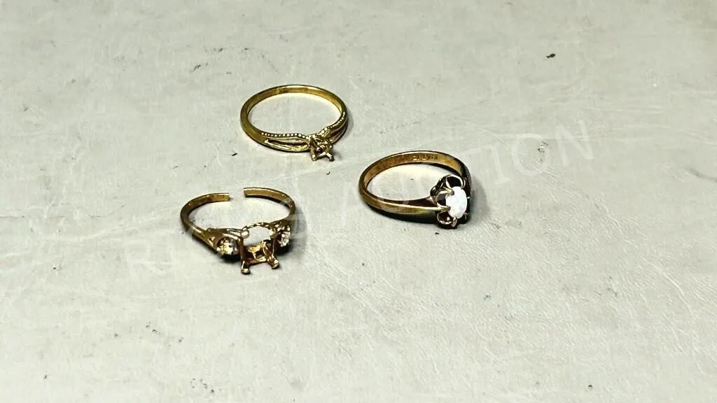 10k gold scrap - 4.3g