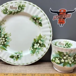 Royal Albert Flowers Of The Month Series May