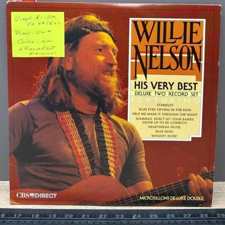 Willie Nelson His Very Best Record. Graded per