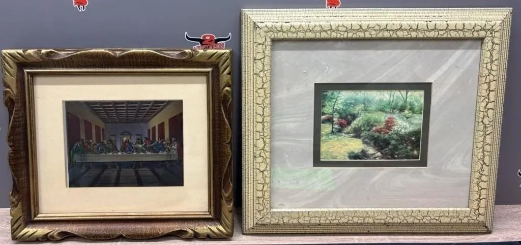 2 Decor Framed Pictures. *NO SHIPPING