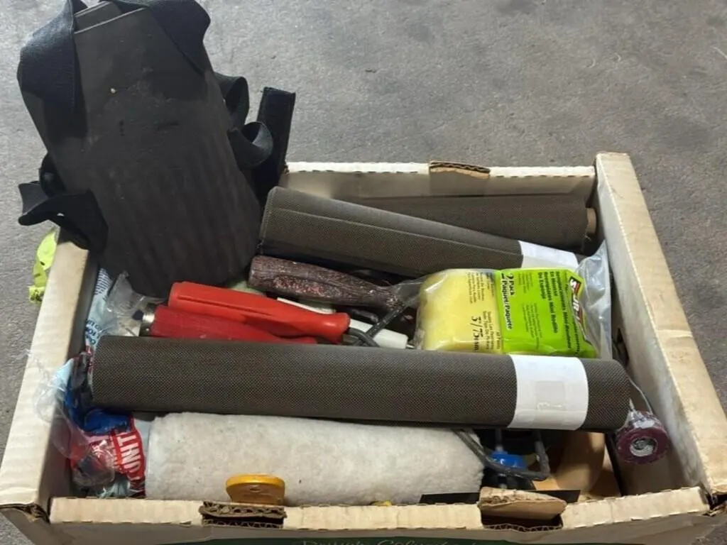 Box of Painting Supplies. *NO SHIPPING *LYS