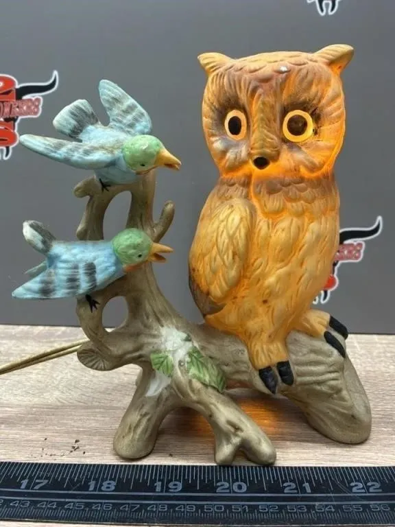 Adorbs Little Owl Lamp. 7�H.