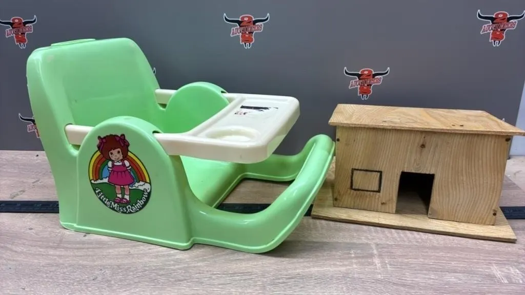 Doll Seat & Wooden House. *NO SHIPPING