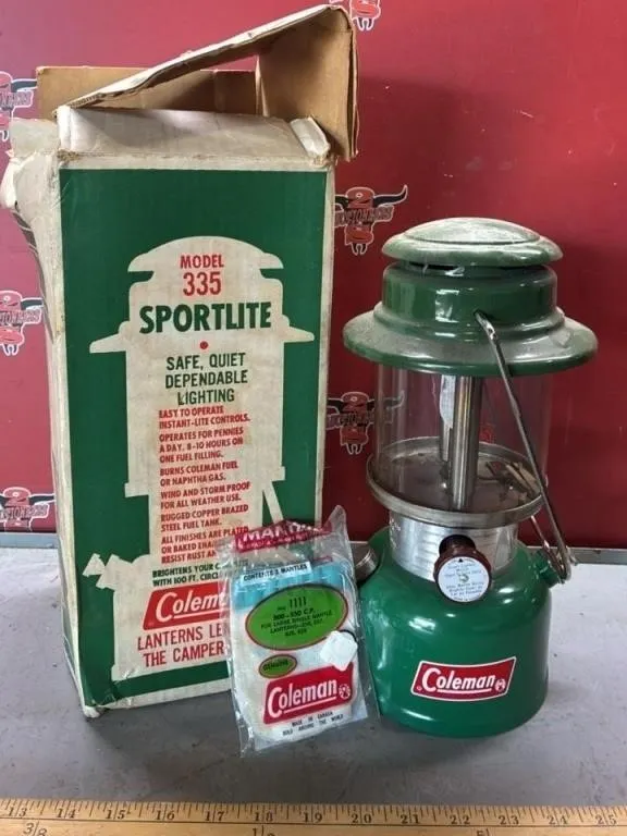 Coleman 335 Lantern w/Original Box (11/73).