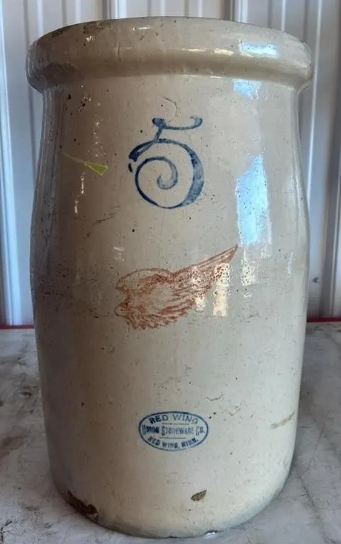 5 Gal Red Wing Churn Crock. Cracked.