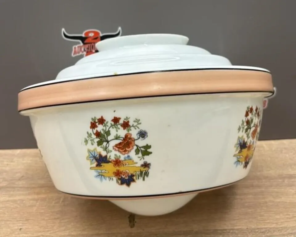 Vintage Ceramic Ceiling Light 11� Glass Globe.
