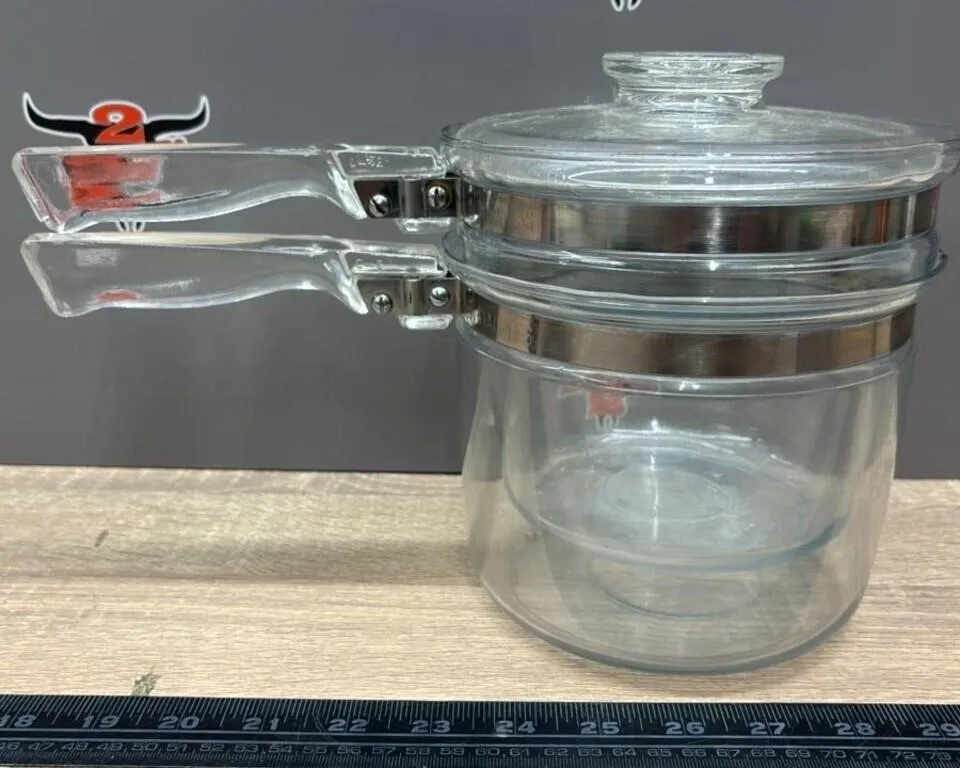 Pyrex Glass Double Boiler Pot. *NO SHIPPING