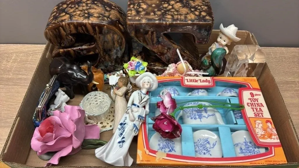 Asst. Decorative Collectibles. *NO SHIPPING