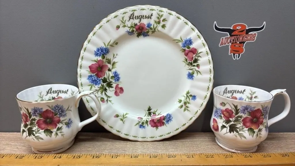 Royal Albert Flowers Of The Month Series August