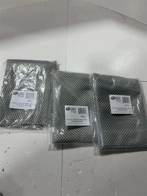 Union Supply Group 24x36 Mesh Laundry Bags 3pk