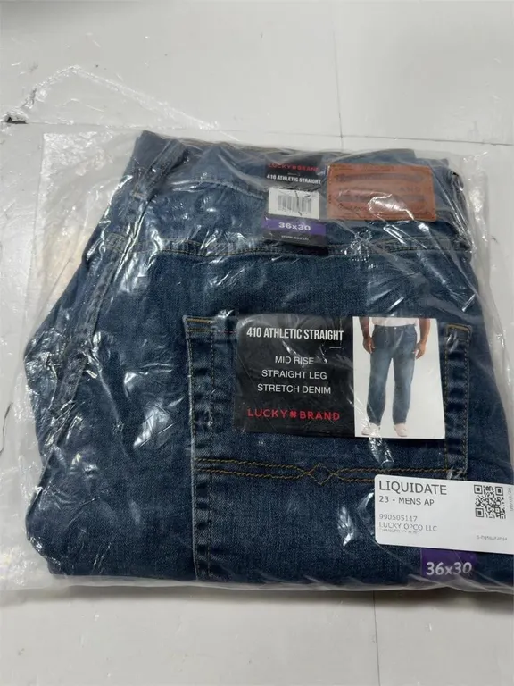 Lucky Brand 410 Athletic Straight Jeans 36x30