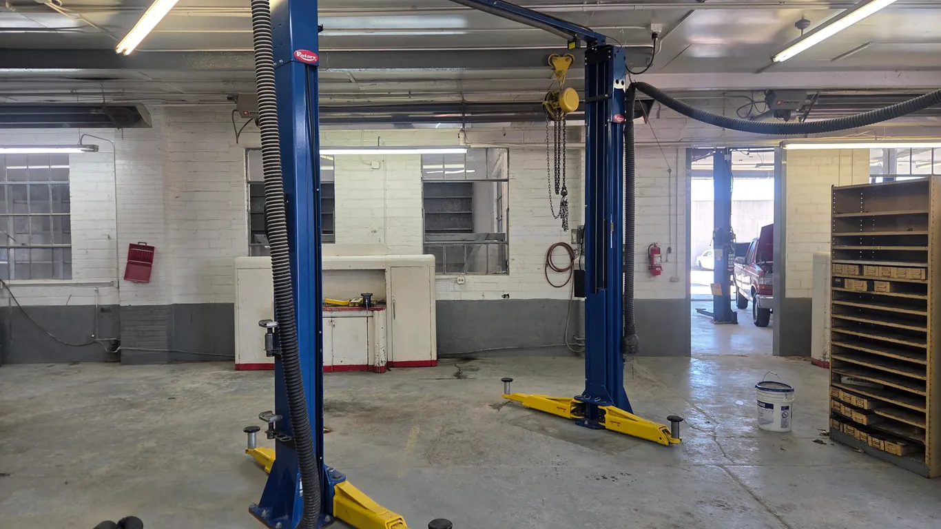2016 Rotary Lift SP012N7TL Symmetrical 2-Post Lift - 12,000LBS