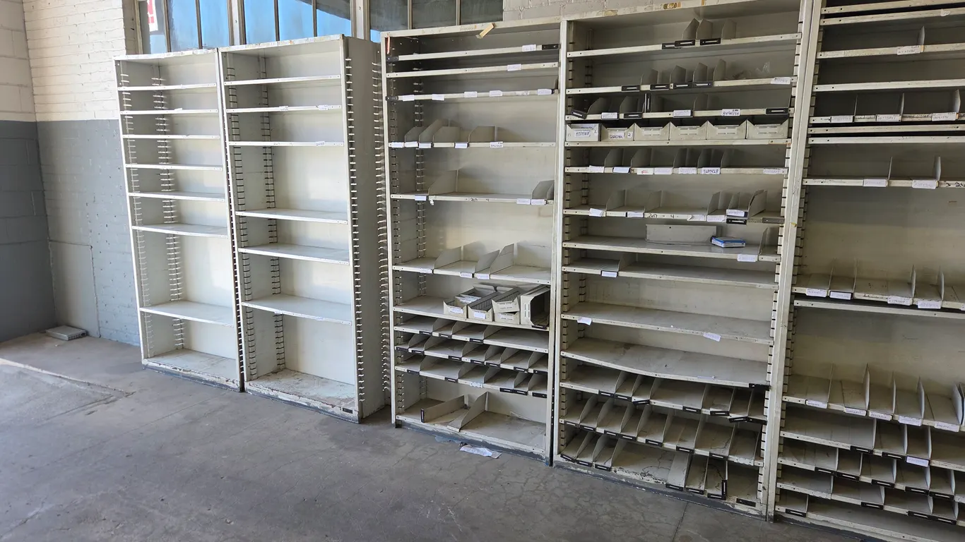 (4) Metal Shelving Units