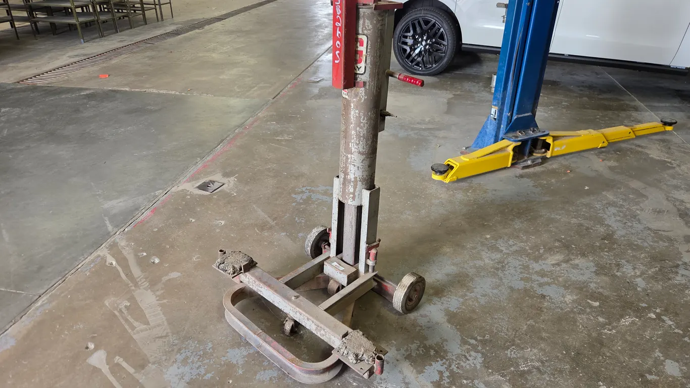 Air Operated Bumper Jack