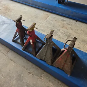 (4) Steel Jack Stands