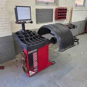 Hunter   GSP9200  Computerized LCD Wheel Balancer