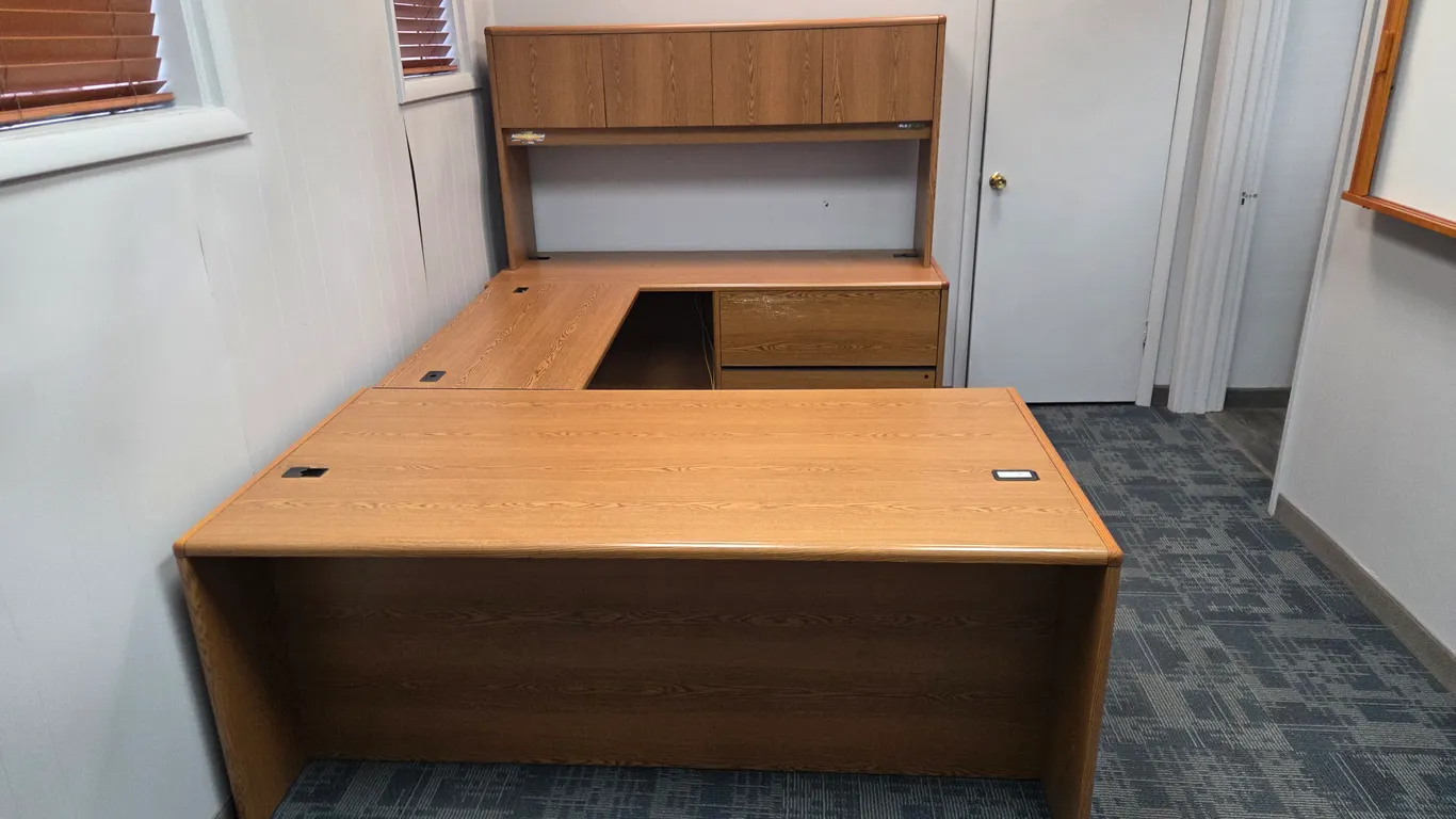 Corner Desk