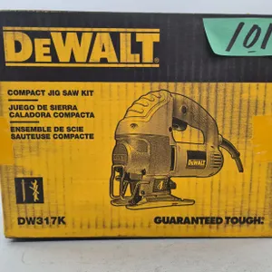 DeWalt DW317K Compact Jigsaw
