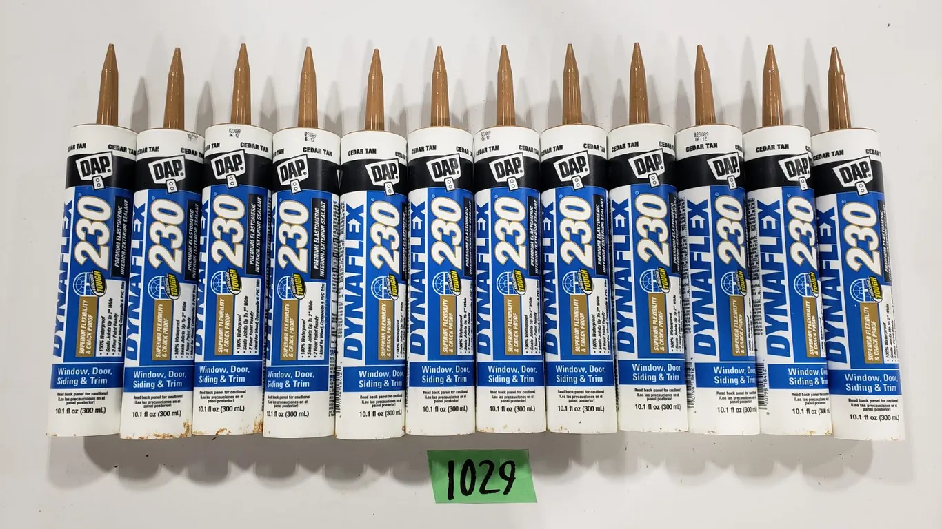 (12) DAP Dynaflex 230 Sealant Cedar Tan