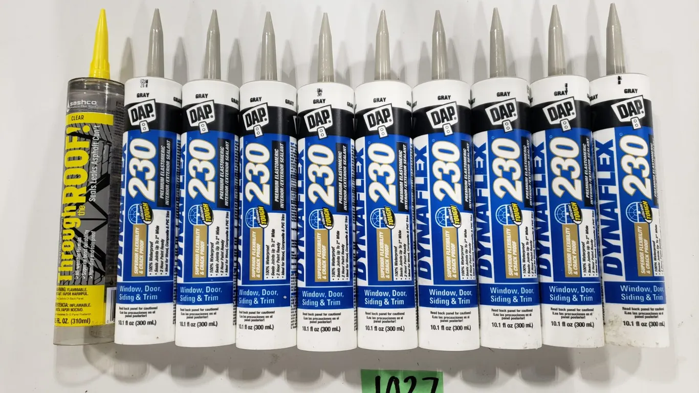 (10) DAP Dynaflex 230 Caulk