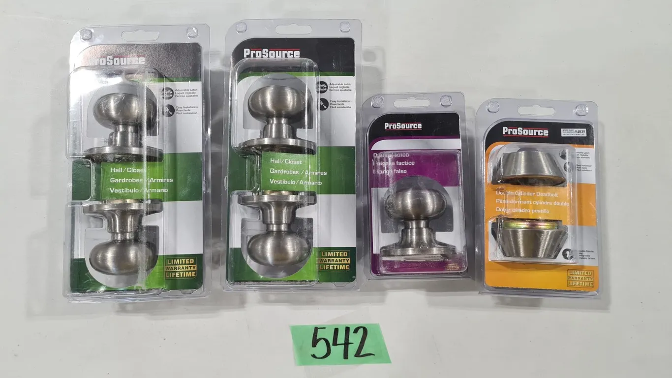 (4) ProSource Door Knobs and Deadbolt Set