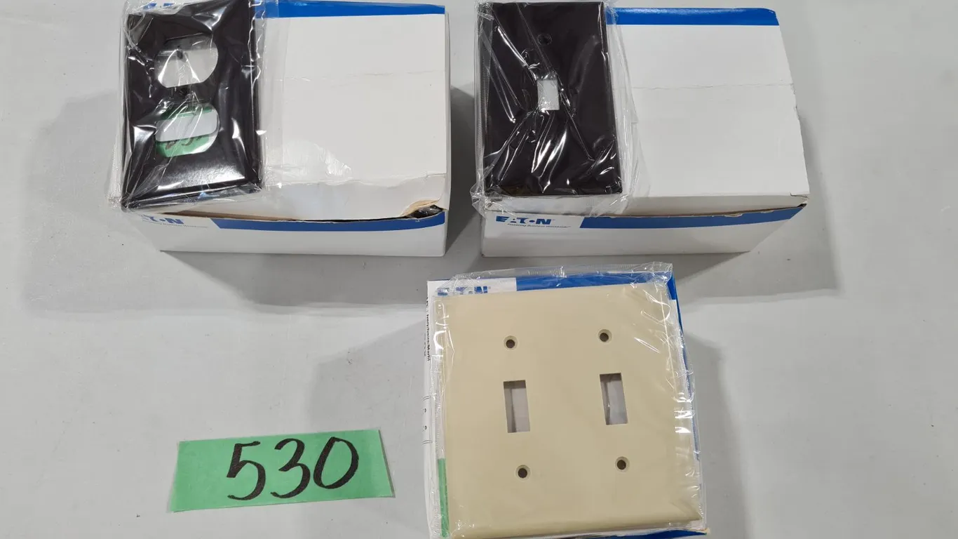 Assorted Eaton Wallplates