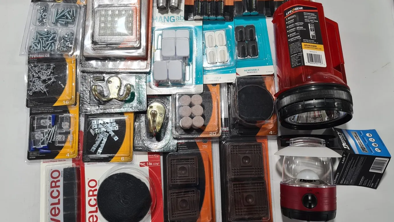 Assorted Household Accessories