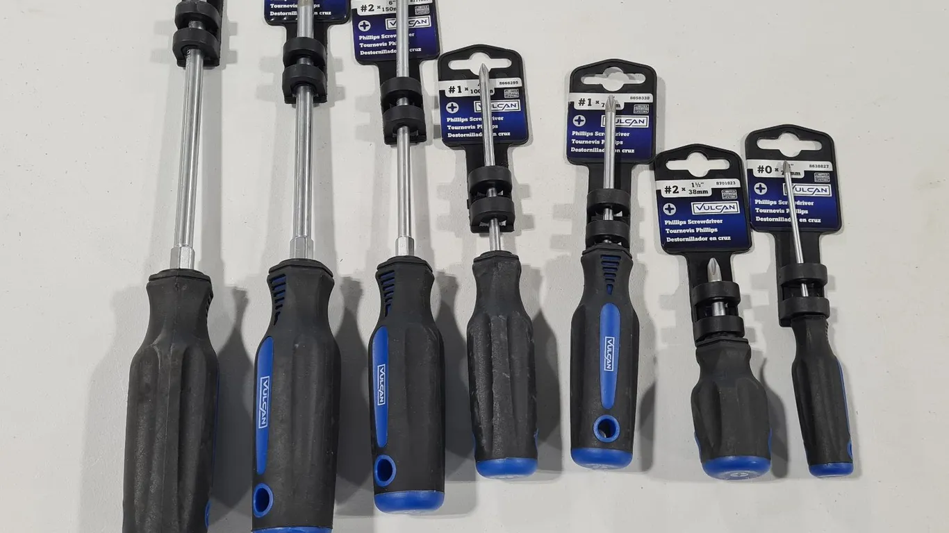 Assorted Vulcan Phillips Screwdrivers