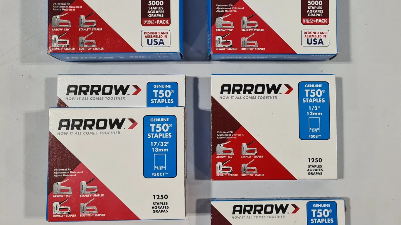 Assorted Arrow T50 Staples