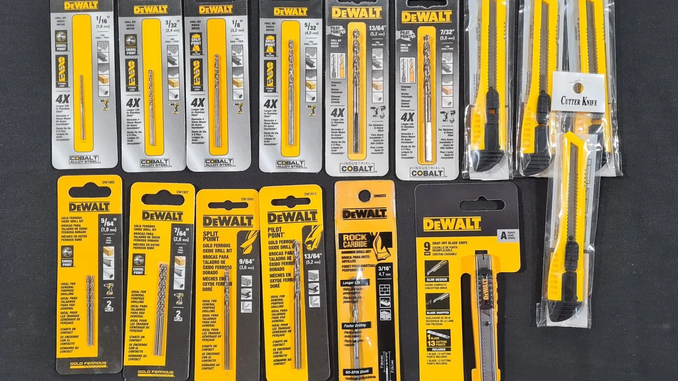Assorted DeWalt Drill Bits & Cutter Knives
