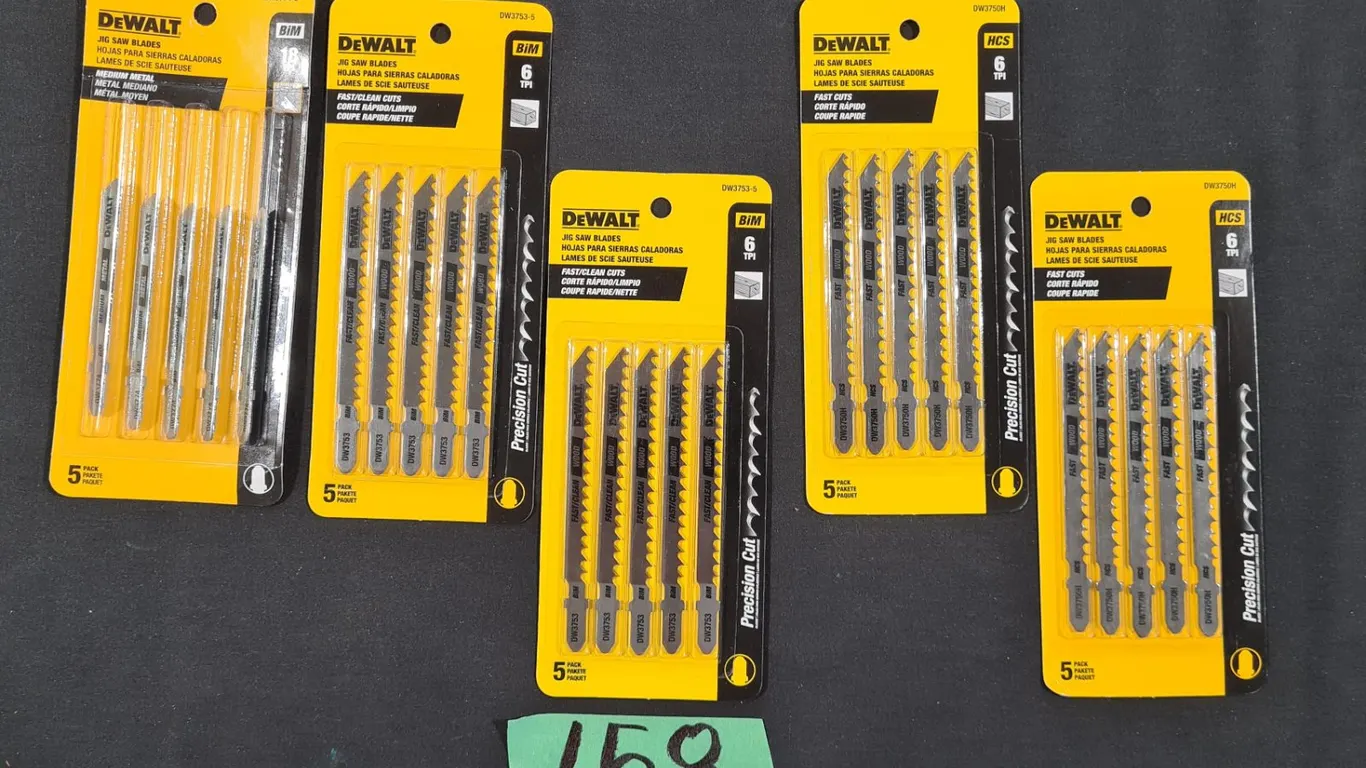 (5) Assorted DeWalt Jig Saw Blade Packs