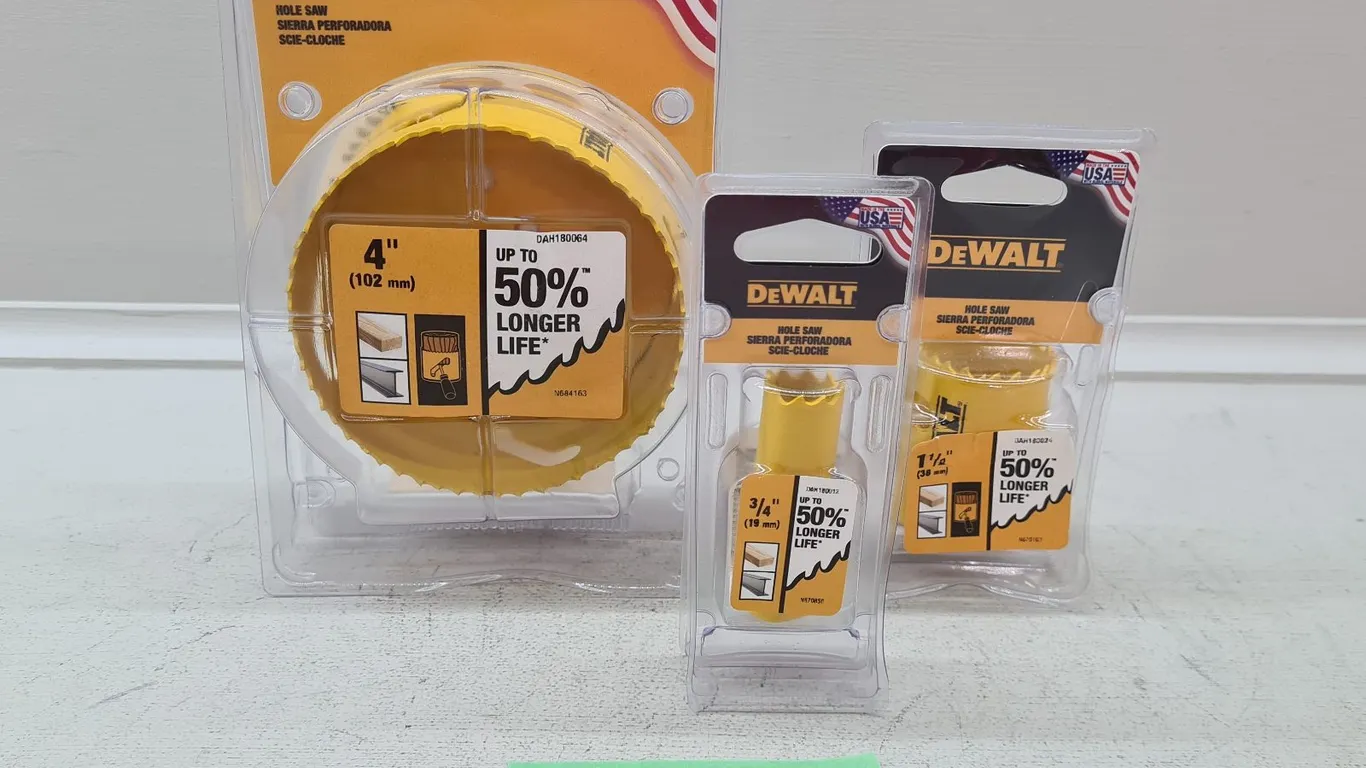 (3) Assorted DeWalt Hole Saws