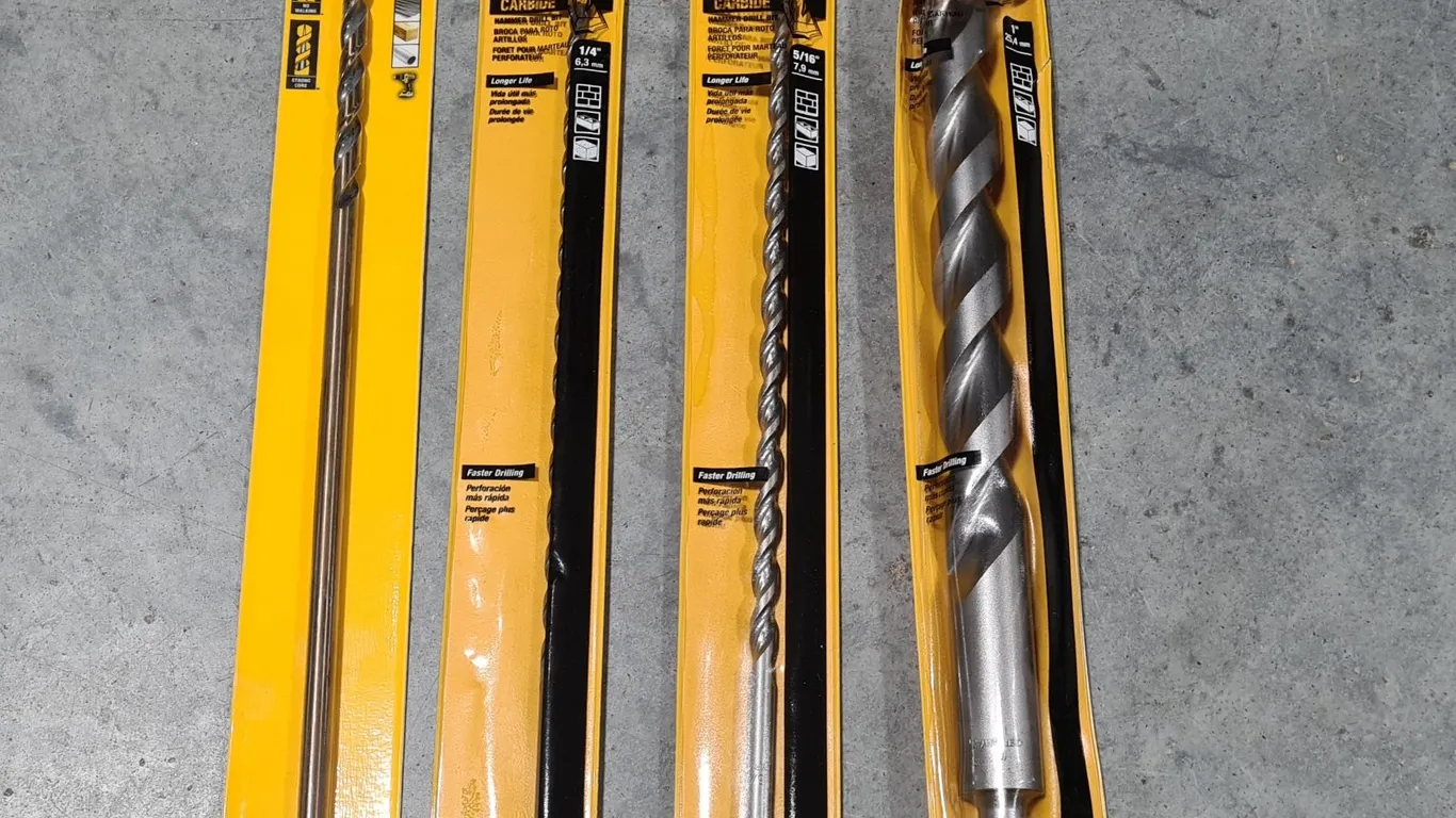 (4) Assorted DeWalt Drill Bits
